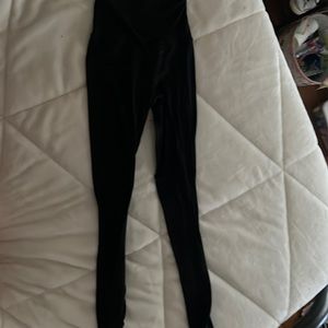 Black Crossover Leggings